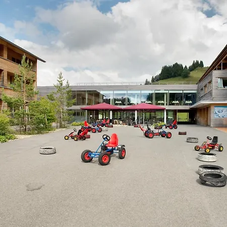 Almhotel Hochhaederich Отель