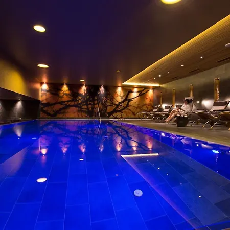 Almhotel Hochhaederich Отель 4*