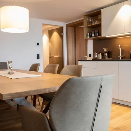 Almhotel Hochhaederich Ξενοδοχείο 4*