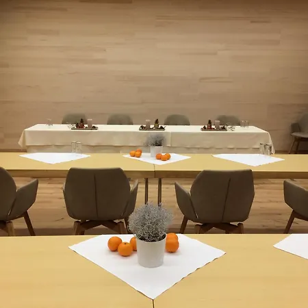 Almhotel Hochhaederich Ξενοδοχείο 4*