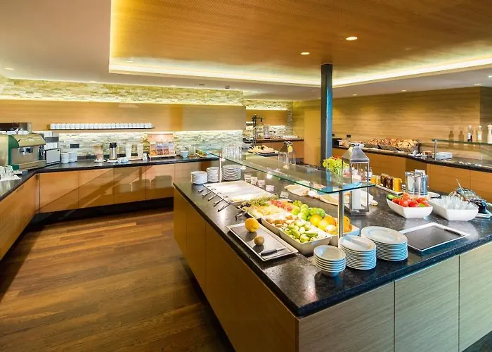 Almhotel Hochhäderich 4*